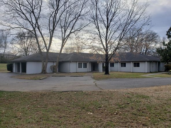 Office For Sale: 993 Long Hollow Pike, Gallatin, TN 37066
